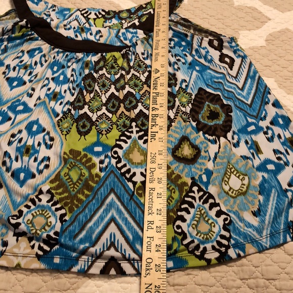 Cato Woman’s Tunic - Picture 6 of 7